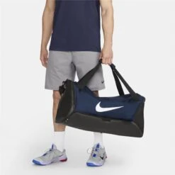 Nike Golf Brasilia 9.5 Training Duffle Bag Medium Midnight Navy/Black/White 20 Nike Golf Brasilia 9.5 Training Duffle Bag Medium Midnight Navy/Black/White -Golf Sales Store 37529 9